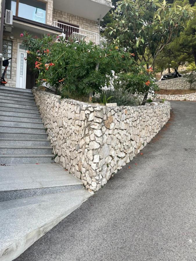 Maric * Baška Voda